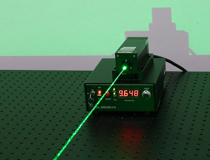 523.5nm 100mW DPSS Laser Green Laser Source CW/TTL/Analog Modulation